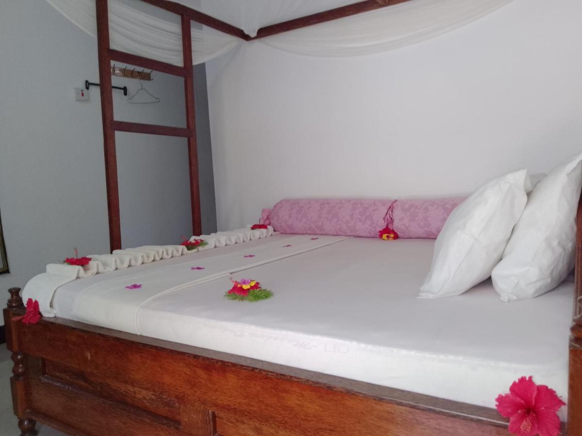 H & H Bungalows Нунгви Экстерьер фото