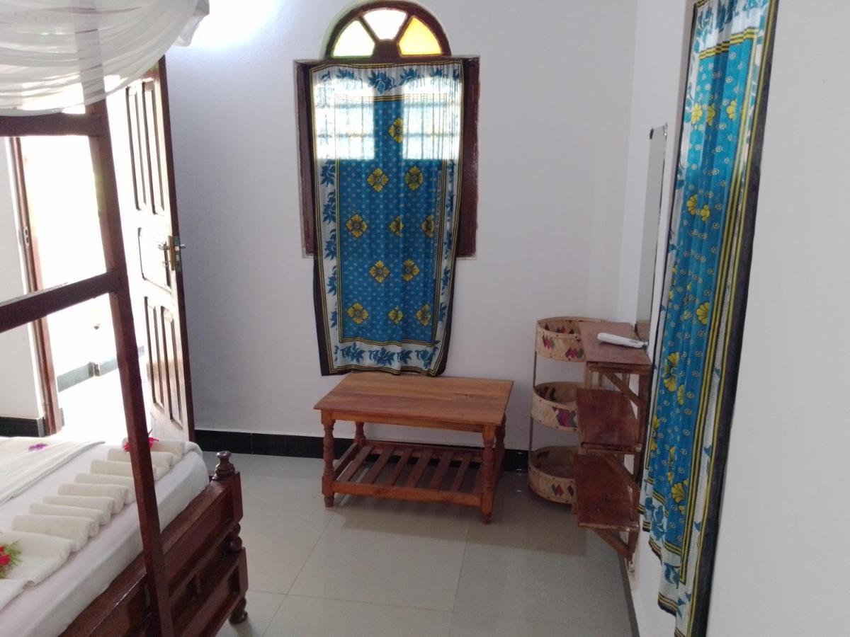 H & H Bungalows Нунгви Экстерьер фото